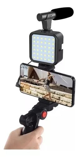 Trípode Multifunción con Luz Led y Micrófono